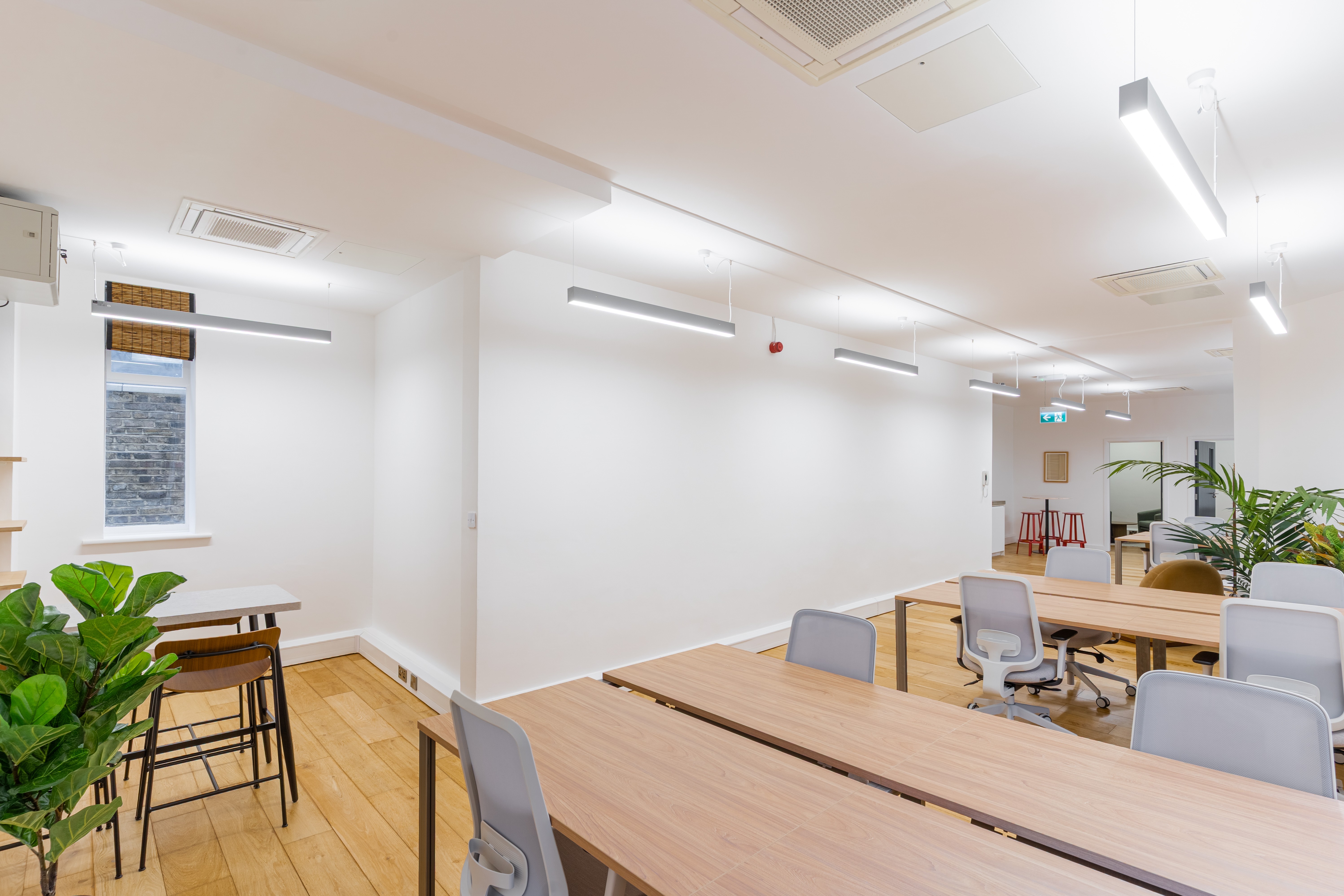 office-03.jpg